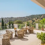 Viluz - Wellbeing Marbella فندق مبيت وإفطار ميخاس