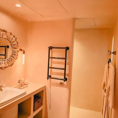 Viluz - Wellbeing Marbella Bed & Breakfast Mijas