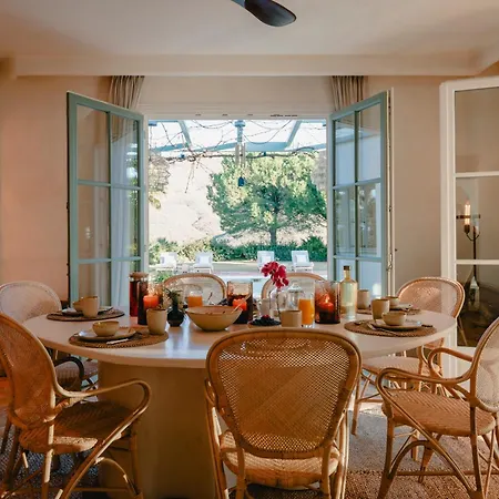 Viluz - Wellbeing Marbella Bed & Breakfast Mijas