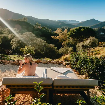 Bed & Breakfast Viluz - Wellbeing Marbella